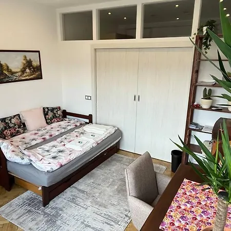Awesome, 15 Mins To Center Apartamento *