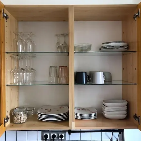 Awesome, 15 Mins To Center Apartment Budapest