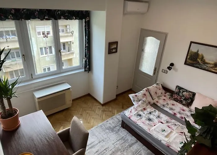 Appartement Awesome, 15 Mins To Center